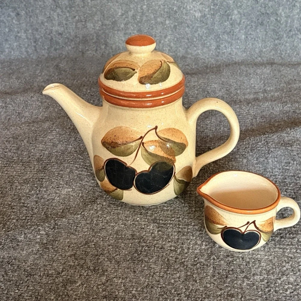 Vintage Waechtersbach Teapot And‎ Creamer Plum Leaf West Germany Stoneware 1970s